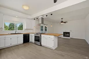 18120 N Shore Dr, Hidden Valley Lake, CA 95467 - Photo 10