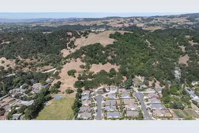 155 Riordan Lane, Napa, CA 94558 - Photo 10