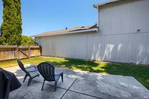 896 Meadowhawk Dr, Vacaville, CA 95687 - Photo 32