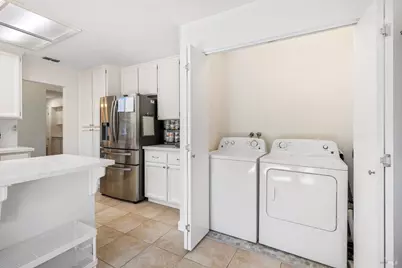896 Meadowhawk Drive, Vacaville, CA 95687 - Photo 18