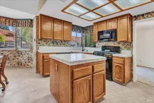 724 Chelmsford Ct, Vacaville, CA 95688 - Photo 16