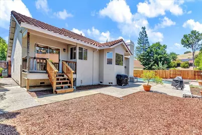 724 Chelmsford Court, Vacaville, CA 95688 - Photo 52