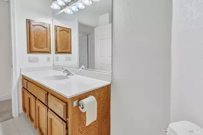 724 Chelmsford Court, Vacaville, CA 95688 - Photo 36
