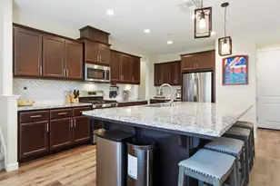 610 Syracuse Ln, Dixon, CA 95620 - Photo 8