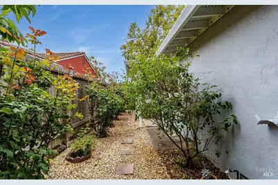 230 Grapewood Street, Vallejo, CA 94591 - Photo 42