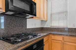 2714 Tribeca Pl, Fairfield, CA 94533 - Photo 24