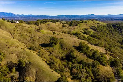 2365 Sweetwater Springs Road, Healdsburg, CA 95448 - Photo 18