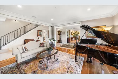 18880 Bella Vina, Saratoga, CA 95070 - Photo 16