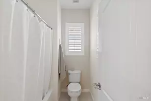 8424 Bennington Ct, Vallejo, CA 94591 - Photo 24