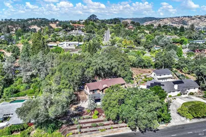140 Alamo Drive, Vacaville, CA 95688 - Photo 4