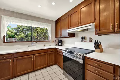 140 Alamo Drive, Vacaville, CA 95688 - Photo 54