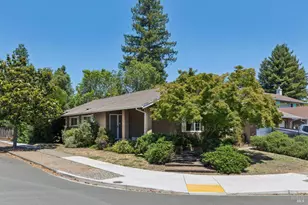 1676 Paulson Way, Napa, CA 94558 - Photo 2