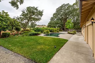 771 Joni Ct, Windsor, CA 95492 - Photo 4