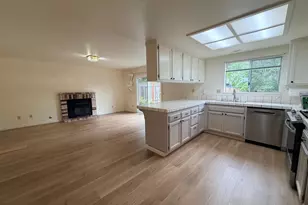 1195 Exeter Dr, Santa Rosa, CA 95402 - Photo 8