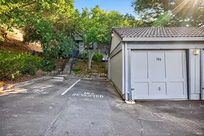 188 Escallonia Drive, Novato, CA 94945 - Photo 4