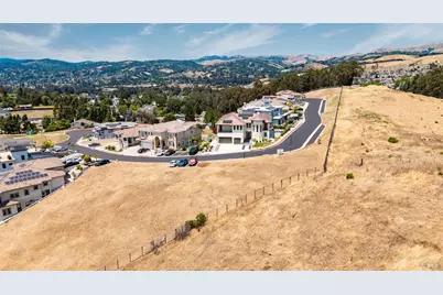 24611 Karina Street, Hayward, CA 94542 - Photo 2