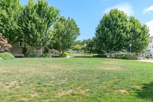 68 Pinheiro Cir, Novato, CA 94945 - Photo 74