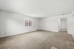 341 Grape St, Vacaville, CA 95688 - Photo 6