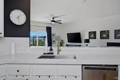 20011 Honey Hill Drive, Hidden Valley Lake, CA 95467 - Photo 20