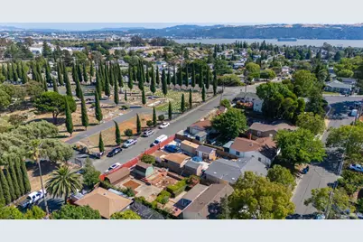 167 El Bonito Way, Benicia, CA 94510 - Photo 20