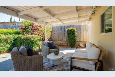 167 El Bonito Way, Benicia, CA 94510 - Photo 14