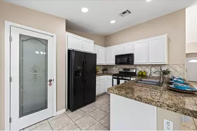 333 Colonial Way, Rio Vista, CA 94571 - Photo 18