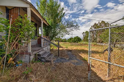 2095 Goodwin Avenue, Penngrove, CA 94951 - Photo 30