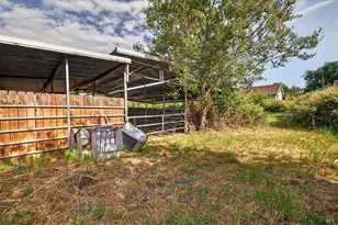 2095 Goodwin Ave, Penngrove, CA 94951 - Photo 40