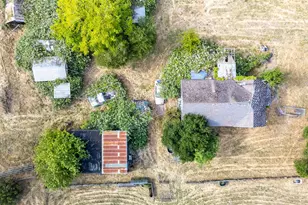 2095 Goodwin Ave, Penngrove, CA 94951 - Photo 6
