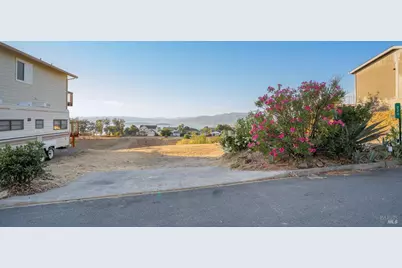 220 Manzanita Lane, Napa, CA 94558 - Photo 2