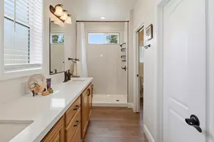 76 Shamrock Cir, Santa Rosa, CA 95403 - Photo 22