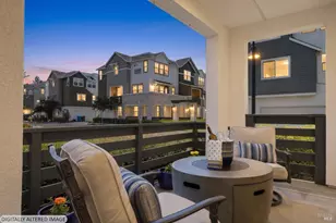 273 Gambrel Cir, Santa Rosa, CA 95403 - Photo 2