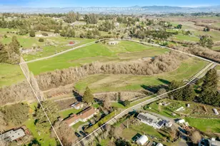 3006 Bloomfield Rd, Sebastopol, CA 95472 - Photo 22