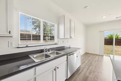 635 Honey Bee Road, Dixon, CA 95620 - Photo 12