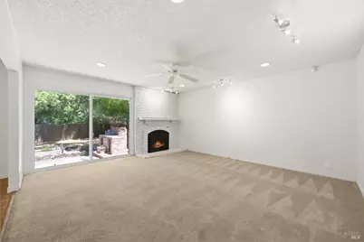 1145 Creekside Drive, Vacaville, CA 95687 - Photo 8