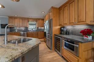 916 Fairway Ave, Ukiah, CA 95482 - Photo 8
