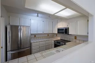 79 Fountain Grove Cir, Napa, CA 94558 - Photo 4