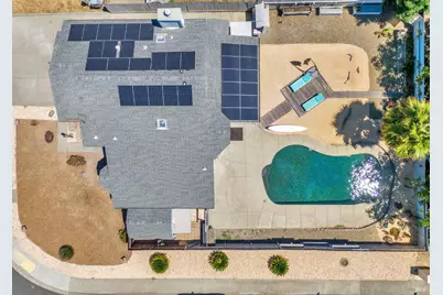371 Woodstock Circle, Vacaville, CA 95687 - Photo 2
