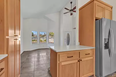 371 Woodstock Circle, Vacaville, CA 95687 - Photo 12