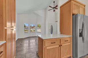 371 Woodstock Cir, Vacaville, CA 95687 - Photo 12