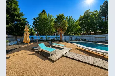371 Woodstock Circle, Vacaville, CA 95687 - Photo 6