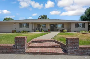 920 Baird Rd, Santa Rosa, CA 95409 - Photo 1