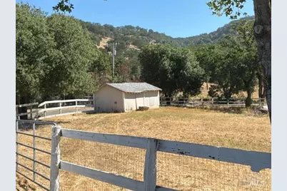 6575 Gordon Valley Road, Napa, CA 94558 - Photo 16