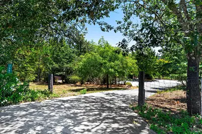 7595 Giusti Road, Forestville, CA 95436 - Photo 2