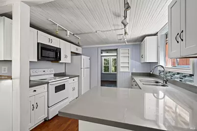 14199 Cherry Street, Guerneville, CA 95446 - Photo 10