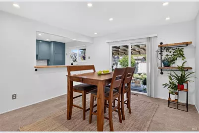 1102 Burbank Avenue, Santa Rosa, CA 95407 - Photo 8