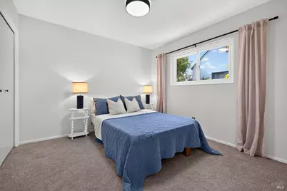 1102 Burbank Avenue, Santa Rosa, CA 95407 - Photo 14