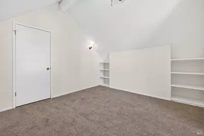 2757 Lakeview Drive, Santa Rosa, CA 95405 - Photo 32