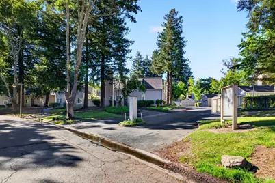 2757 Lakeview Drive, Santa Rosa, CA 95405 - Photo 48