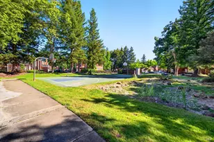 2757 Lakeview Dr, Santa Rosa, CA 95405 - Photo 46